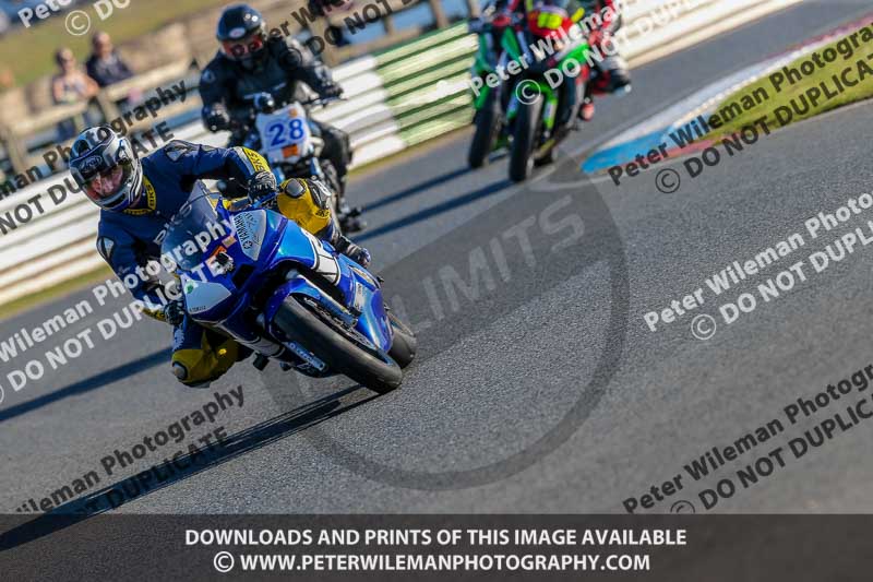 PJ Motorsport Photography 2018;enduro digital images;event digital images;eventdigitalimages;mallory park;mallory park photographs;mallory park trackday;mallory park trackday photographs;no limits trackdays;peter wileman photography;racing digital images;trackday digital images;trackday photos